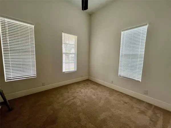 282 11th, Somerville, TX 77879