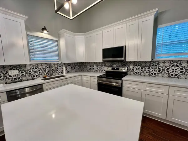 282 11th, Somerville, TX 77879