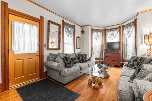 79 Budlong Street, Hillsdale, MI 49242