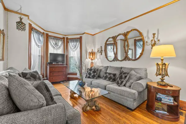 79 Budlong Street, Hillsdale, MI 49242