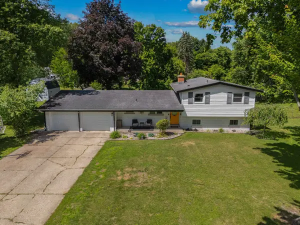 15049 Walters Drive, Marshall, MI 49068