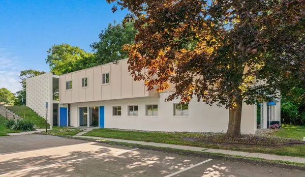 2532 Spring Arbor Road
