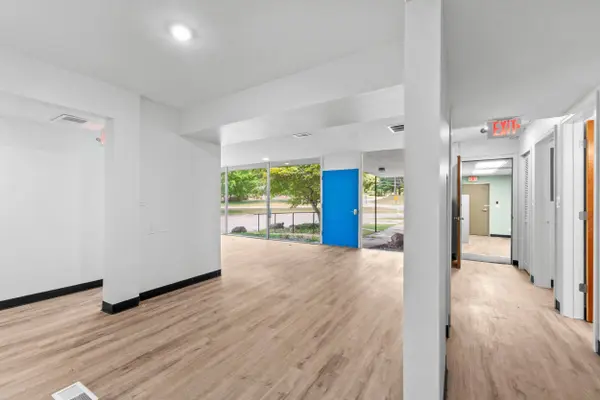 2532 Spring Arbor Road #2, Jackson, MI 49203