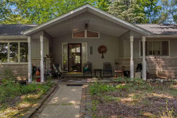 1560 S Hillsdale Road, Hillsdale, MI 49242