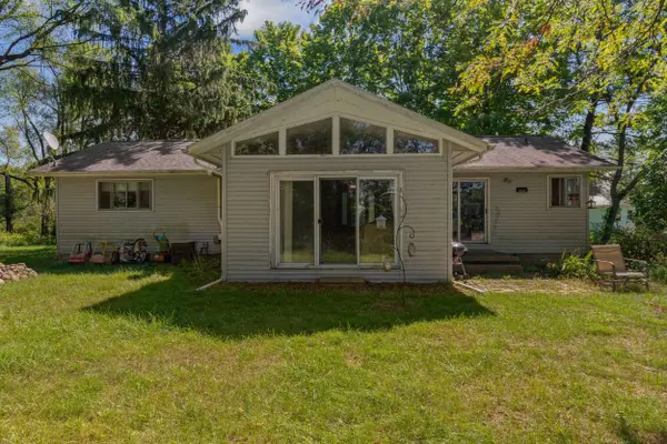 1560 S Hillsdale Road, Hillsdale, MI 49242