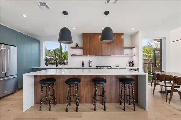 3201 Holton ST, Austin, TX 78702