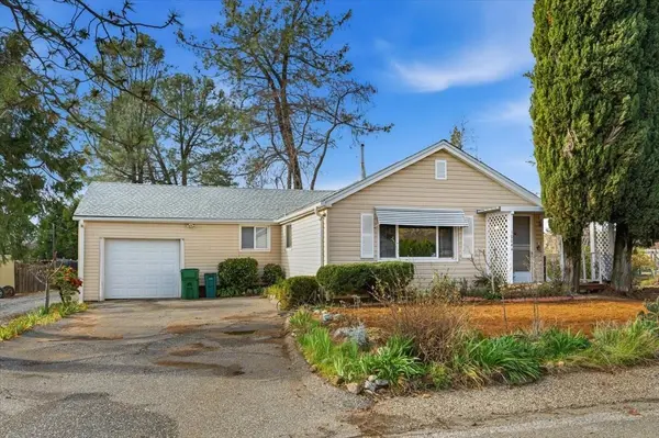 Just Listed! 10044 West DR, Grass Valley, CA 95945,Bob Sawyer