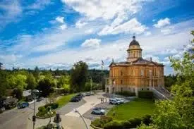 Nevada County vs. Auburn, CA: Which Sierra Foothills Market Fits Your Budget?