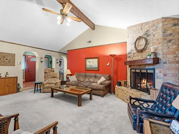 11219 Concho ST, Houston, TX 77072