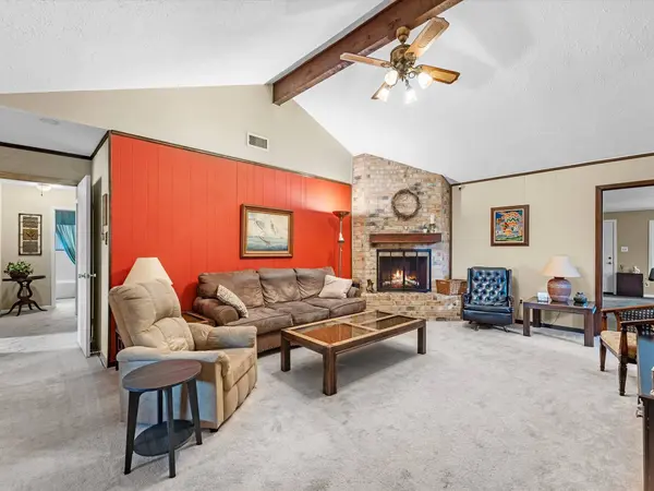11219 Concho ST, Houston, TX 77072