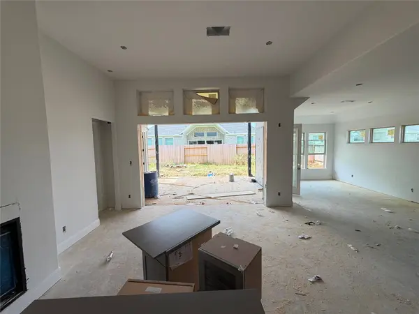 624 Golden Aster BLVD, Waller, TX 77484