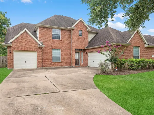 2507 Stonebury LN
