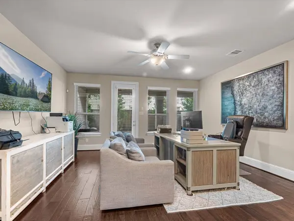 15922 Morgan ST, Sugar Land, TX 77478