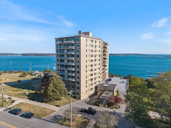 45 Eastern Promenade #11J, Portland, ME 04101