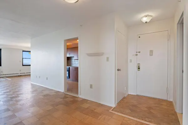 45 Eastern Promenade #11J, Portland, ME 04101