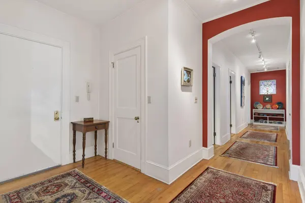 122 Neal ST #3N, Portland, ME 04102