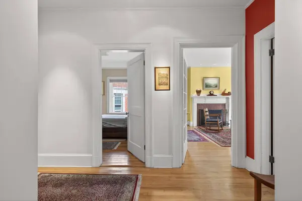 122 Neal ST #3N, Portland, ME 04102