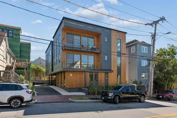 58 Cumberland AVE #4, Portland, ME 04101