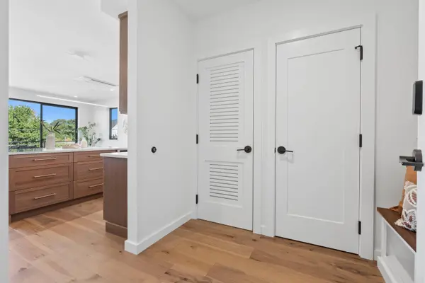 58 Cumberland AVE #4, Portland, ME 04101