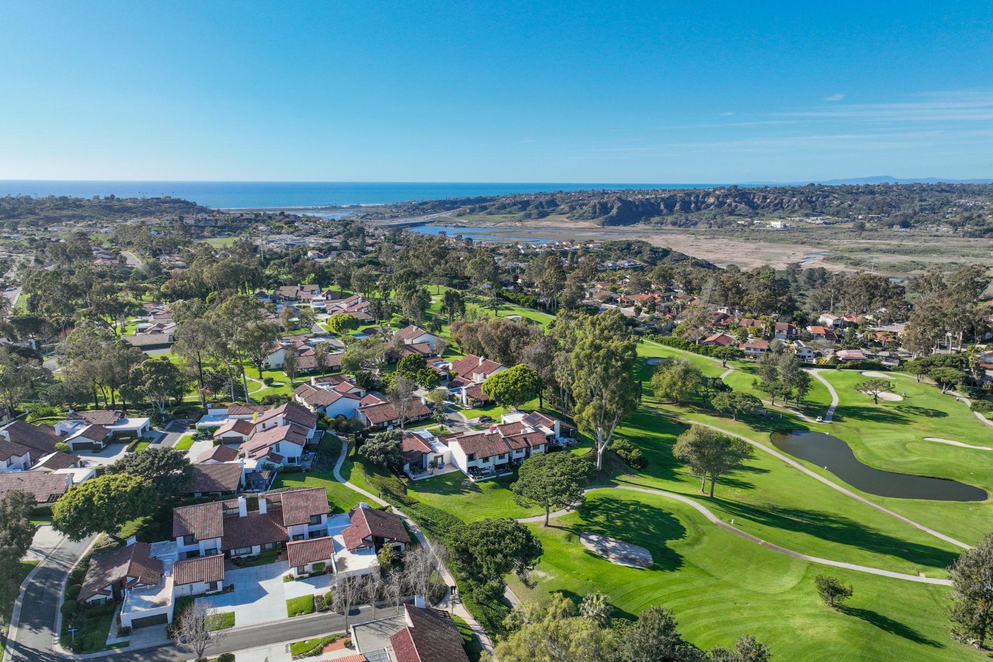 SOLANA BEACH shutterstock_2773930709