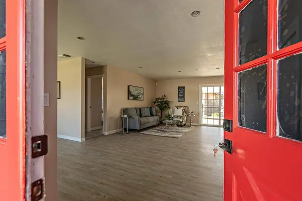 790 Hillsdale DR, Turlock, CA 95382