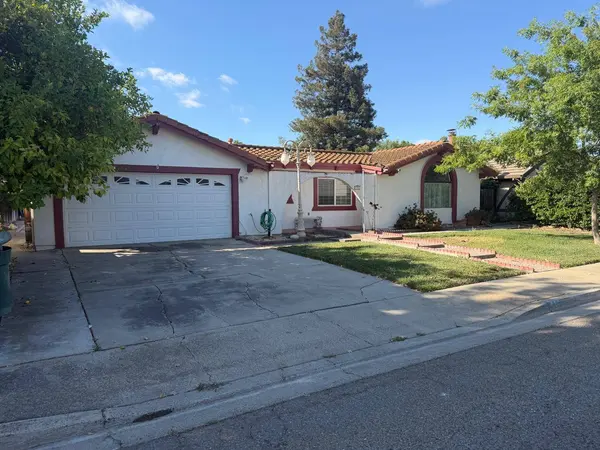 414 Vicki Lynn LN, Patterson, CA 95363