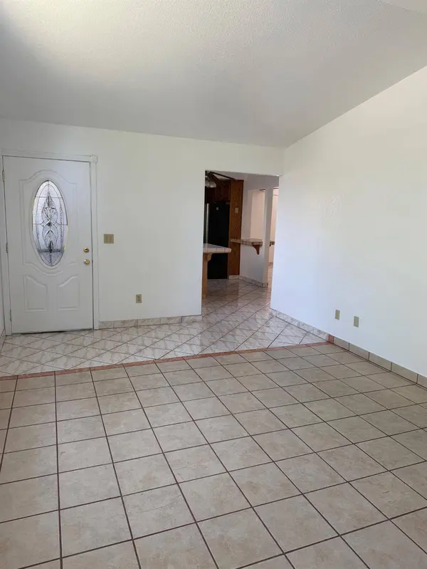 414 Vicki Lynn LN, Patterson, CA 95363