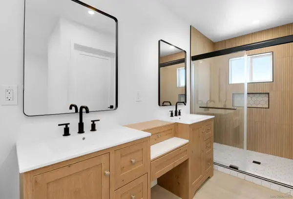 303 Sears Ave., San Diego, CA 92114