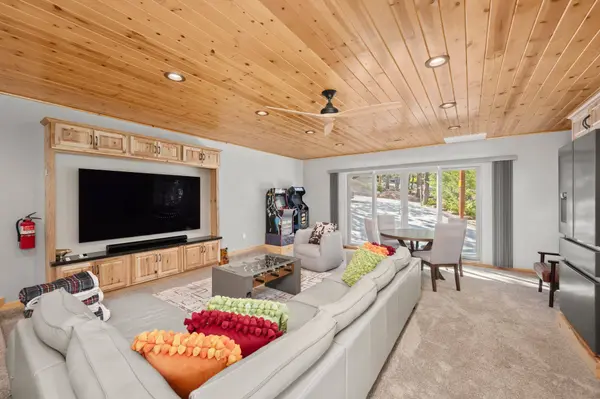 1219 Aspen Dr, Big Bear Lake, CA 92315-2016