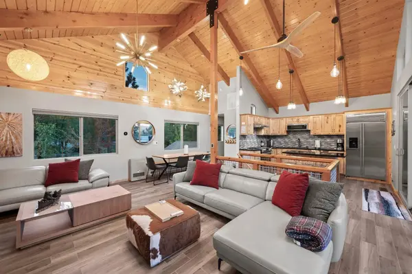 1219 Aspen Dr., Big Bear Lake, CA 92315