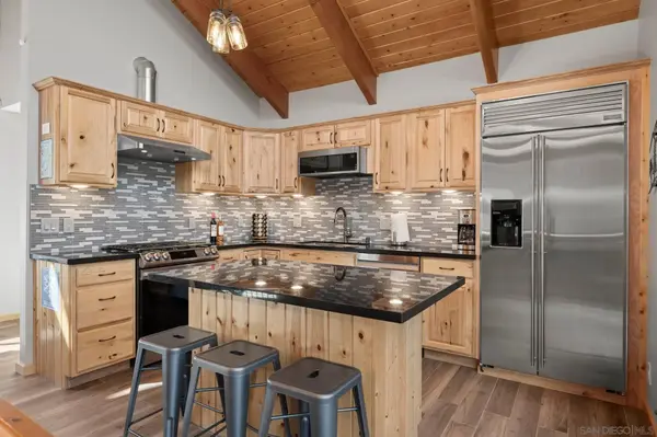 1219 Aspen Dr., Big Bear Lake, CA 92315