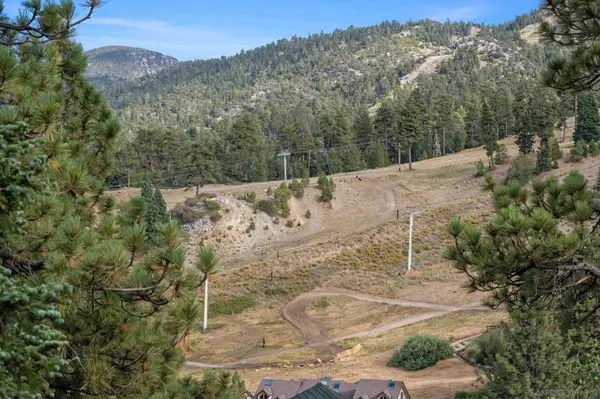 1219 Aspen Dr., Big Bear Lake, CA 92315
