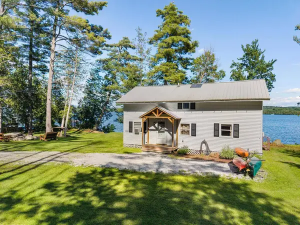 76 Tanner Junction RD, Franklin, VT 05457