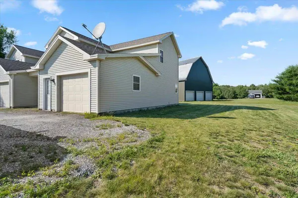 1002 Cook RD, Sheldon, VT 05483