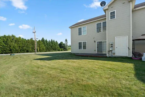 1002 Cook RD, Sheldon, VT 05483