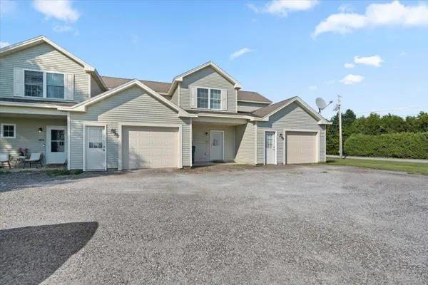 1002 Cook RD