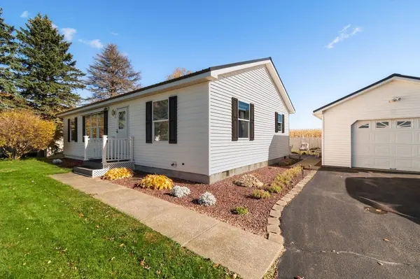 293 W Shore RD, Alburgh, VT 05440
