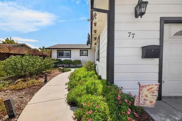 77 Adele AVE