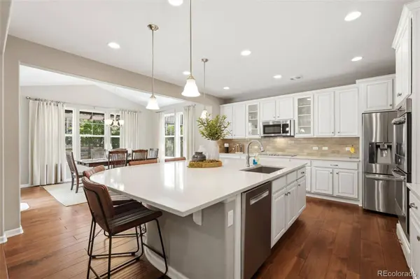5042 S Valdai WAY, Aurora, CO 80015
