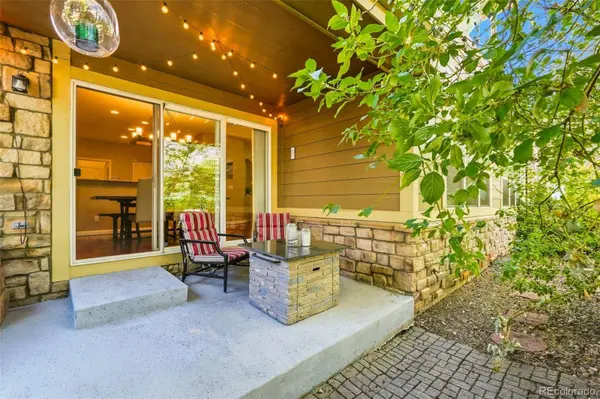 7147 S Versailles ST, Aurora, CO 80016