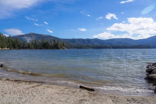 7278 E Hayden Haven Rd, Hayden, ID 83835