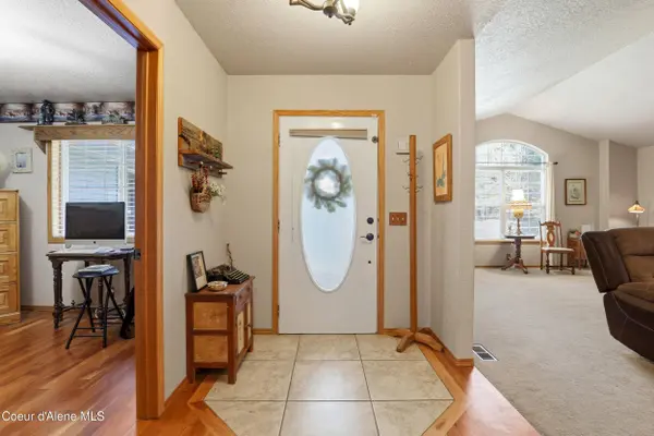 7278 E Hayden Haven Rd, Hayden, ID 83835