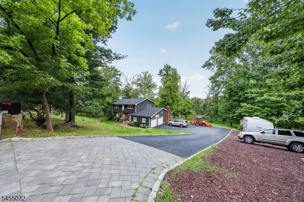 57 Longview Dr