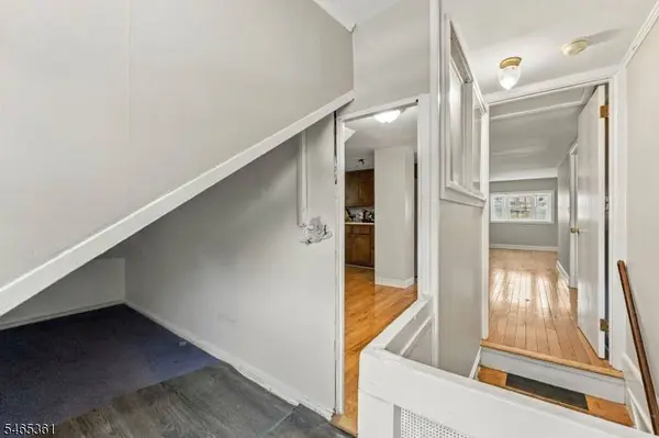 297 Lakeview Ave #2, Clifton City, NJ 07011