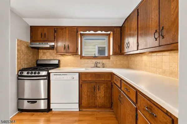 297 Lakeview Ave #2, Clifton City, NJ 07011
