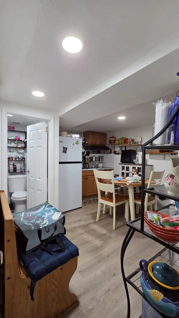 283 N 5th St, Newark, NJ 07107-3029
