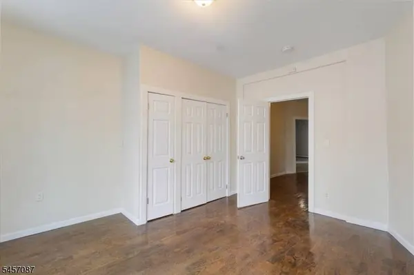 422 Jelliff Ave, Newark City, NJ 07112