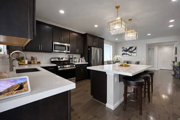 1496 W 220 N, Pleasant Grove, UT 84062