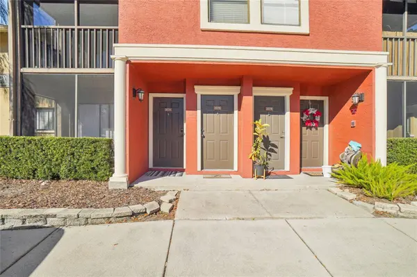 5576 BAYWATER DR #5576, Tampa, FL 33615