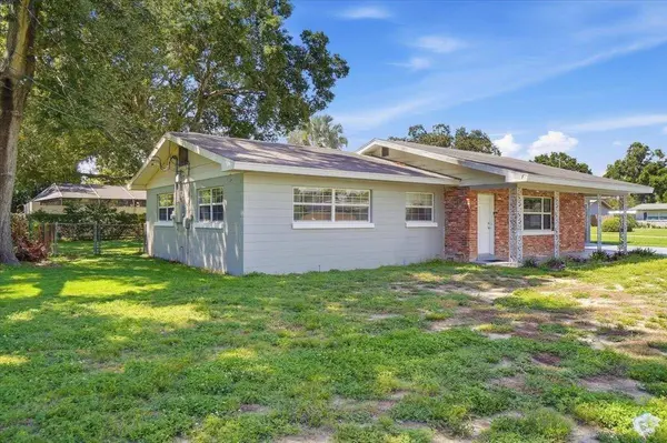 1945 8TH ST SE, Winter Haven, FL 33880